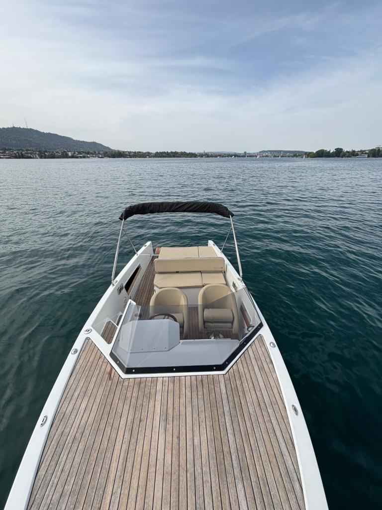 Motorboot Ganz Boats Ovation 6.8