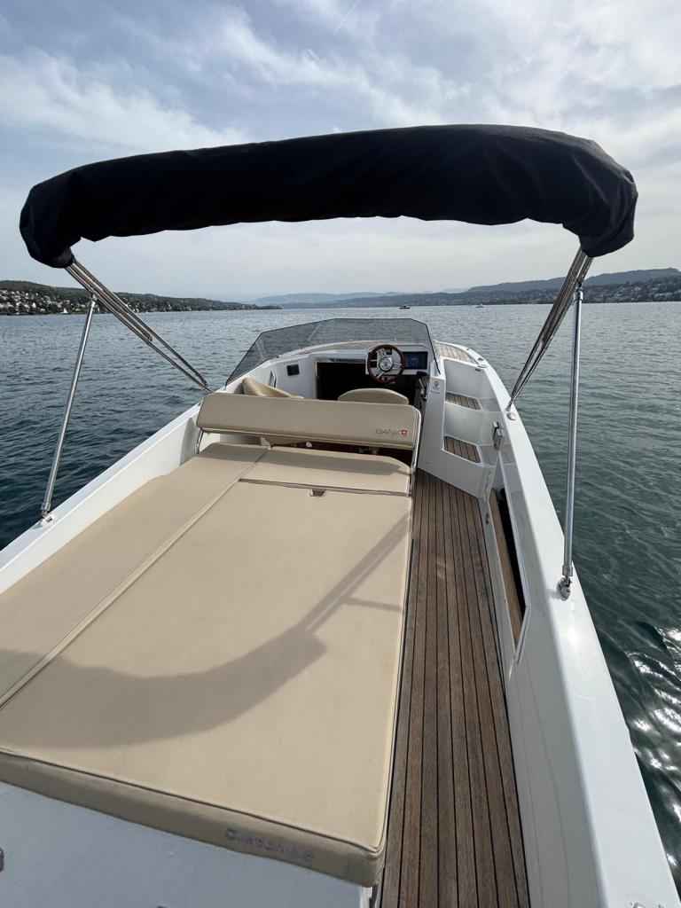 Motorboot Ganz Boats Ovation 6.8