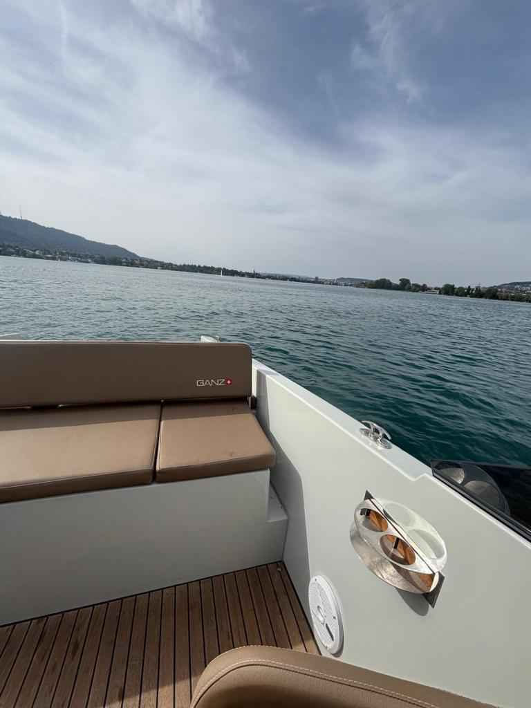 Motorboot Ganz Boats Ovation 6.8