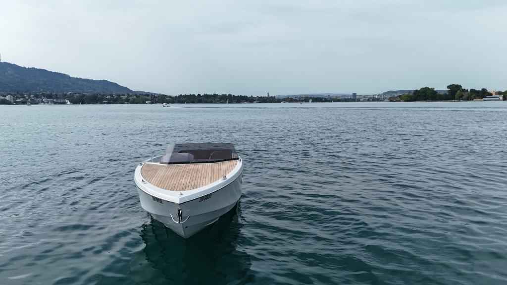 Motorboot Ganz Boats Ovation 6.8