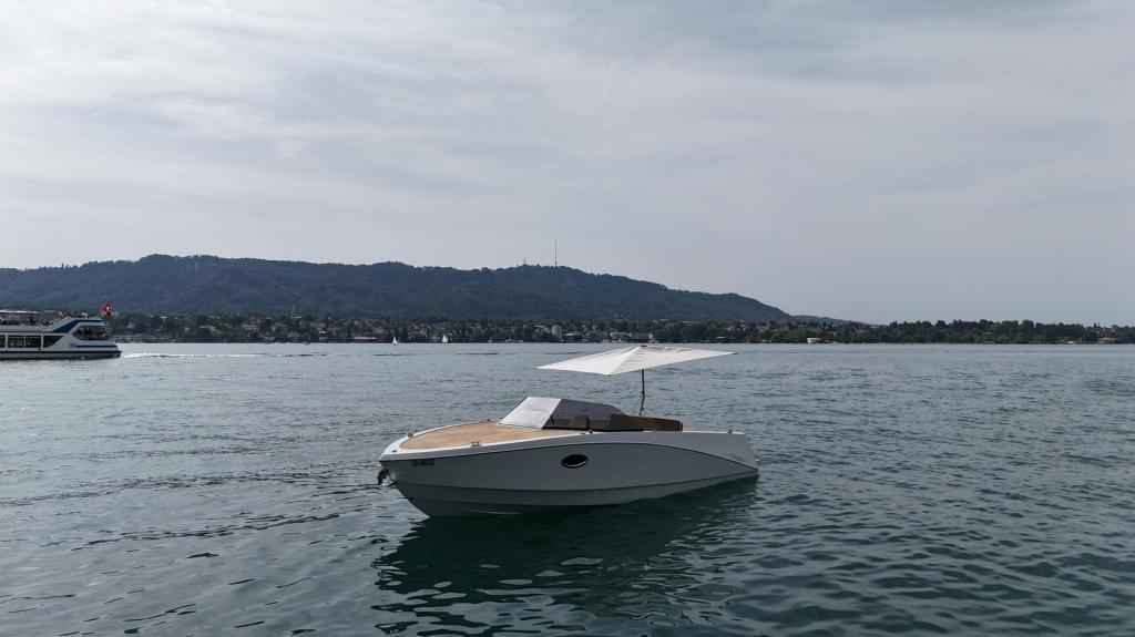 Motorboot Ganz Boats Ovation 6.8