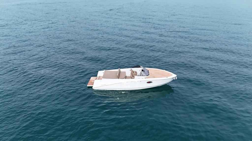 Motorboot Ganz Boats Ovation 6.8