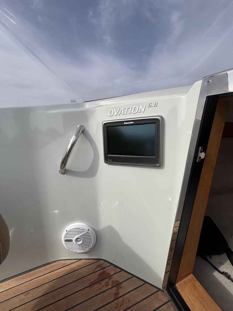 Motorboot Ganz Boats Ovation 6.8