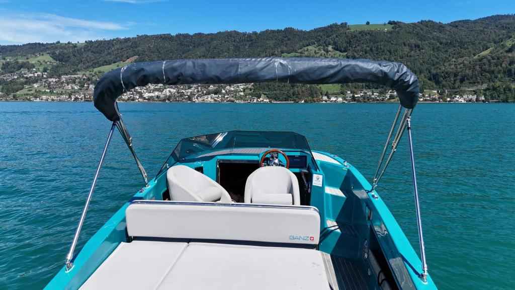 Motorboot Ganz Boats Ovation 6.8