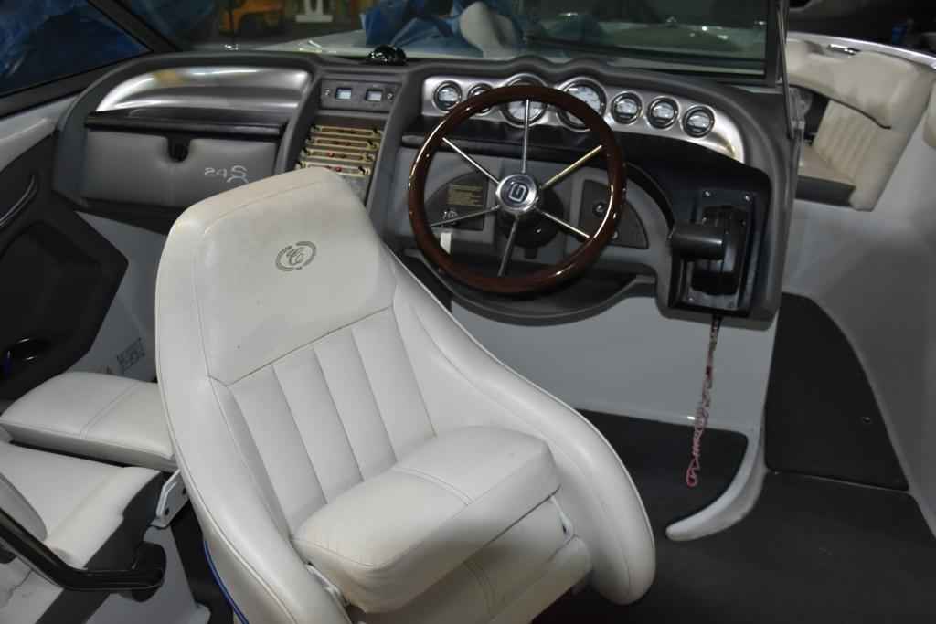 Motorboot Cobalt 24SX