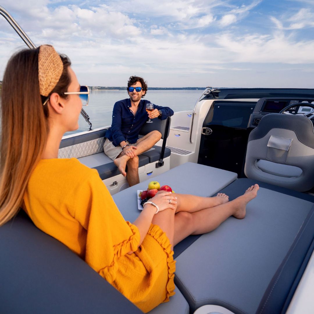 Motorboot Stickl E-Spirit 730