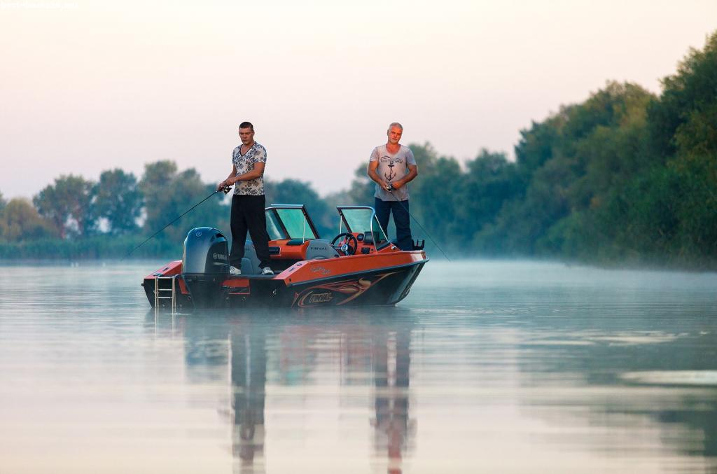 Motorboot FINVAL 505 FISHPRO