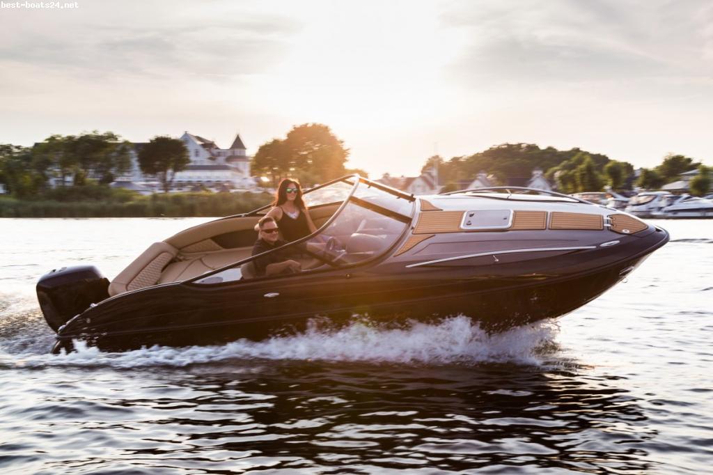 Motorboot B1 YACHTS ST.TROPEZ 6 BLACK EDITION