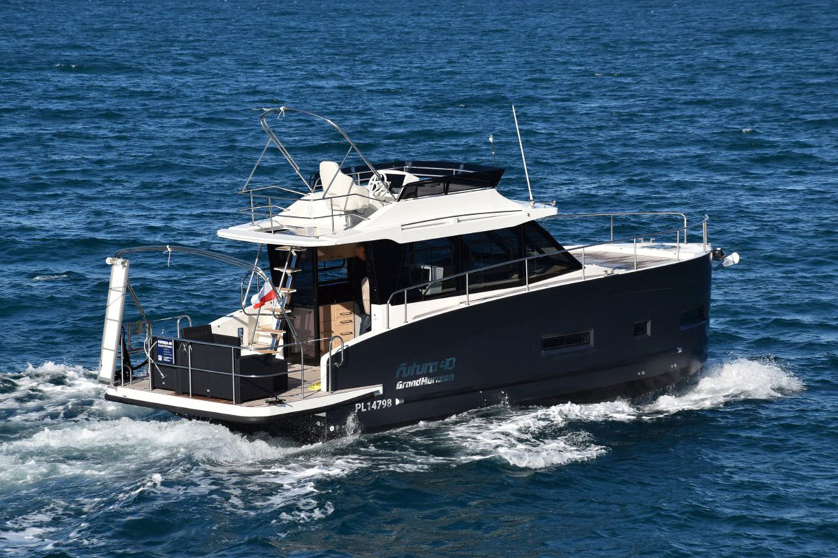 Motorboot Cobra Yachts Futura 40
