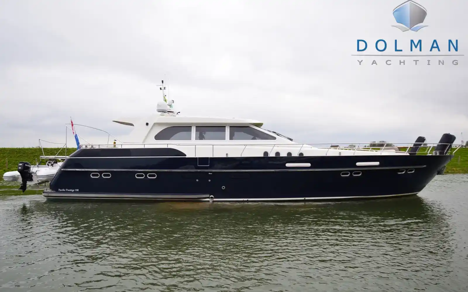 Motorboot Pacific Shipyards Prestige 190