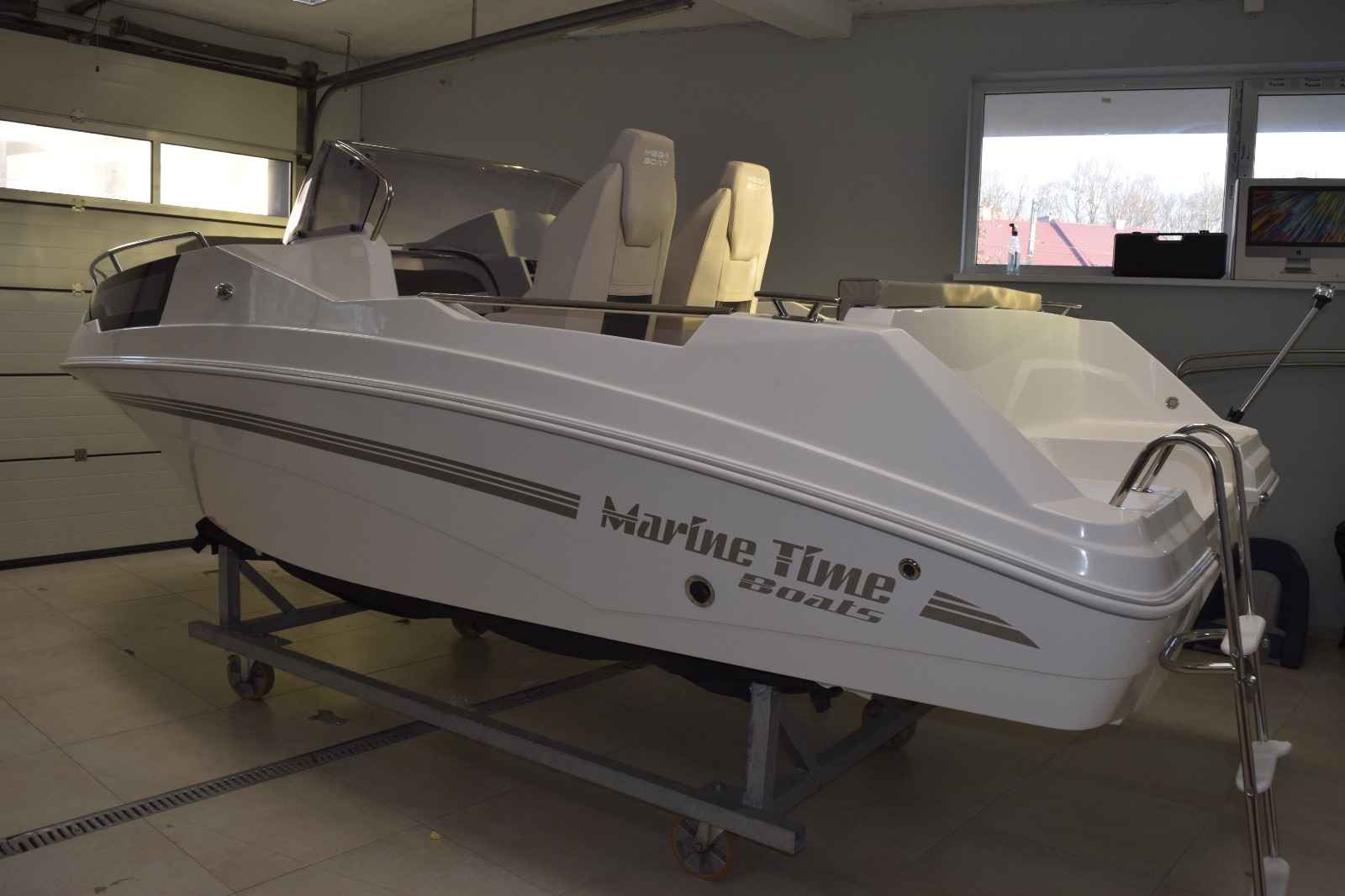 Motorboot marinetime QX557