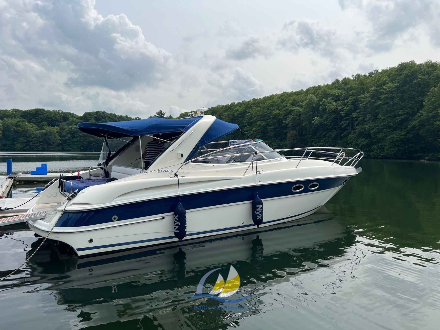 Motorboot Bavaria 32 DC