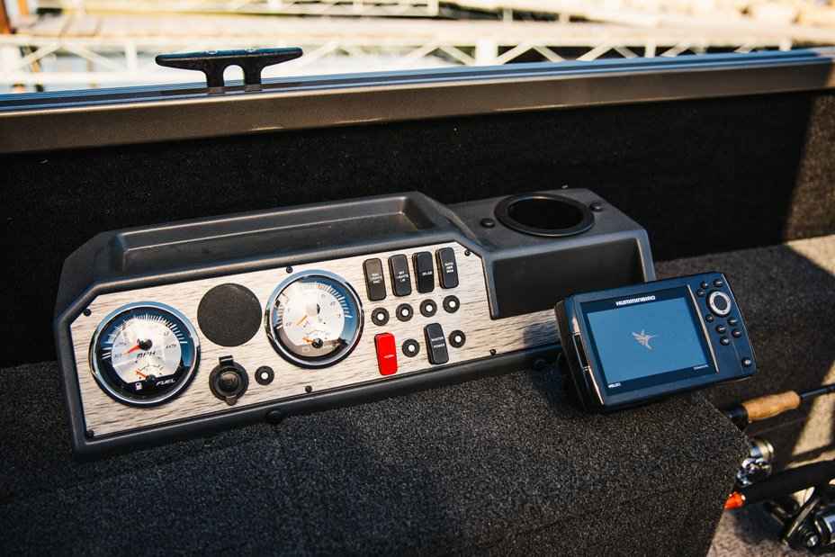 Motorboot Raubfischzentrum - Frederic Frey Competitor 165