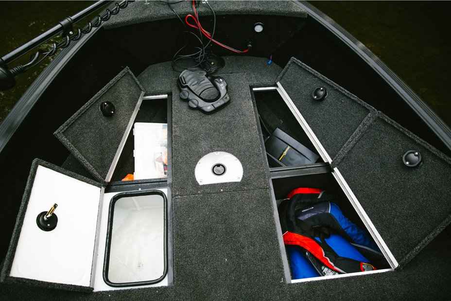 Motorboot Raubfischzentrum - Frederic Frey Competitor 185 CS