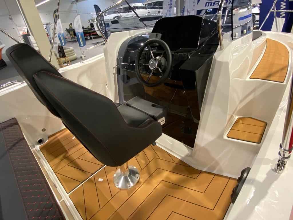 Motorboot Marine Time 563