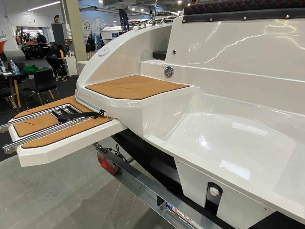 Motorboot Marine Time 563