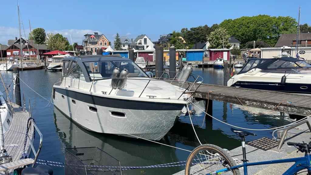 Motorboot Sealine SC35