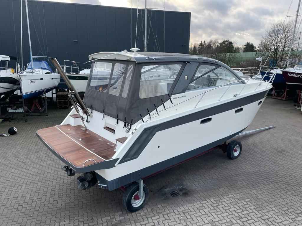 Motorboot Sealine SC35