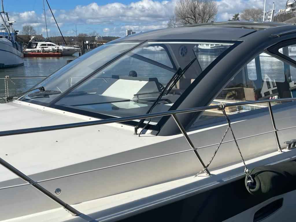 Motorboot Sealine SC35