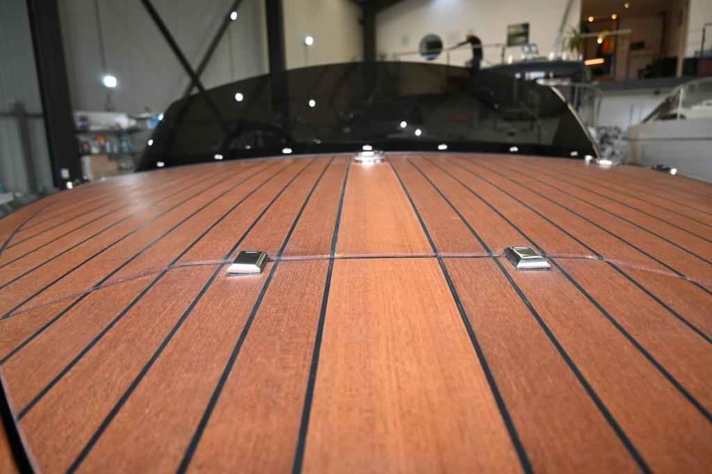 Motorboot Flying Shark 5.7 Classic