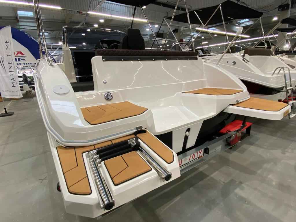 Motorboot Marine Time QX 563 / 19 Sundeck