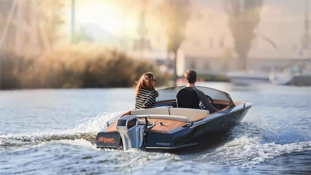 Motorboot VTS Boats Flying Shark 4.2