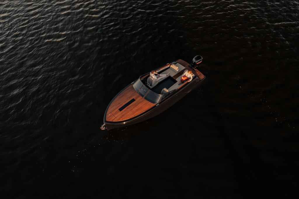 Motorboot VTS Boats Flying Shark 7.7 Classic