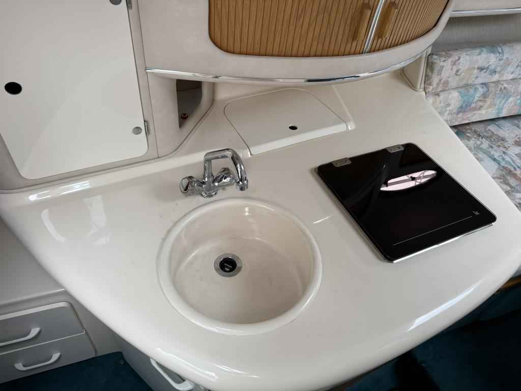 Motorboot Sea Ray 270 Sundancer