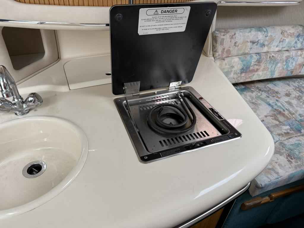 Motorboot Sea Ray 270 Sundancer