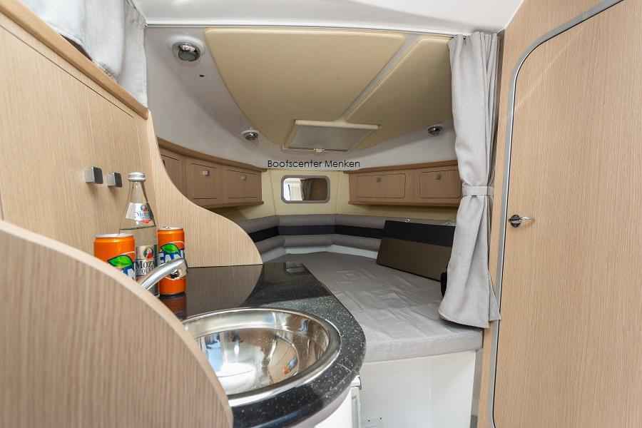 Motorboot Saver 830 IB Cabin