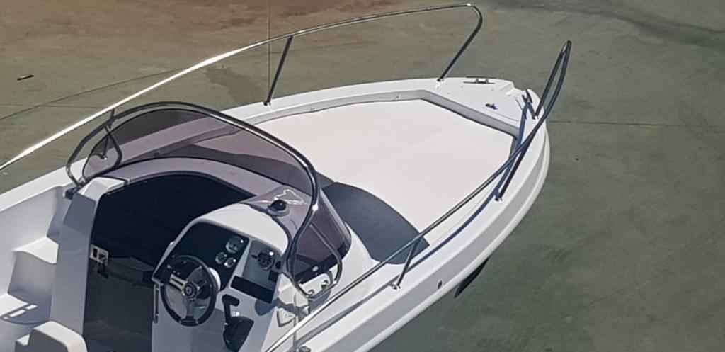 Motorboot Saver 660 WA mit Suzuki DF100CTX