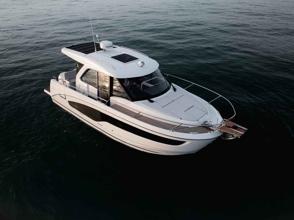 Motorboot Beneteau Antares 9 V2 sofort Verfügbar