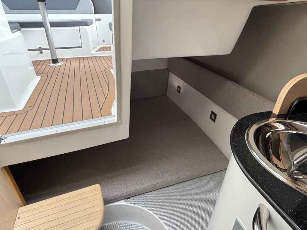 Motorboot Saver 690 Cabin mit Mercury F150 BSOII