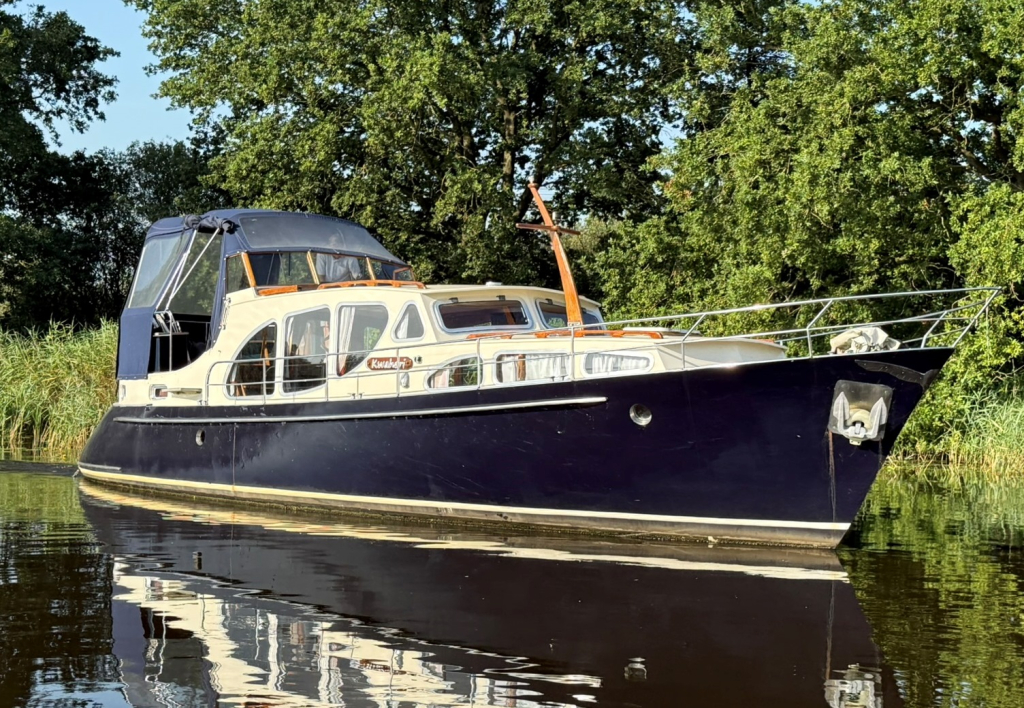 Motorboot Heeresloot Rondspant Motoryacht 1280