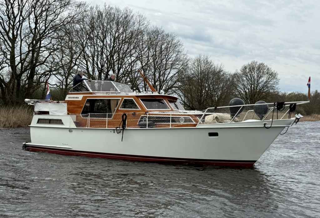 Motorboot Heeresloot Lowland Fantasia DS