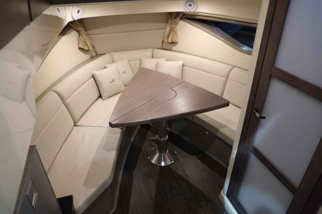 Motorboot Sea Ray Sundancer (DAE) 320 (NEU auf Bestellung)