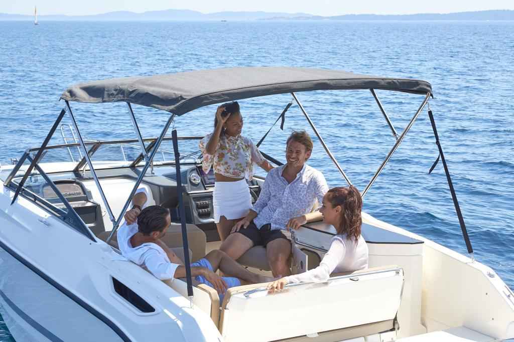 Motorboot Quicksilver Activ 755 Cruiser, bis 250PS & Trailer (NEU auf Bestellung)
