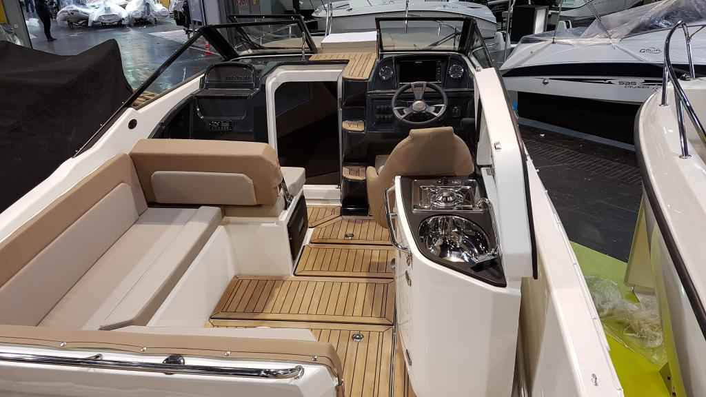Motorboot Quicksilver Activ 755 Cruiser, bis 250PS & Trailer (NEU auf Bestellung)
