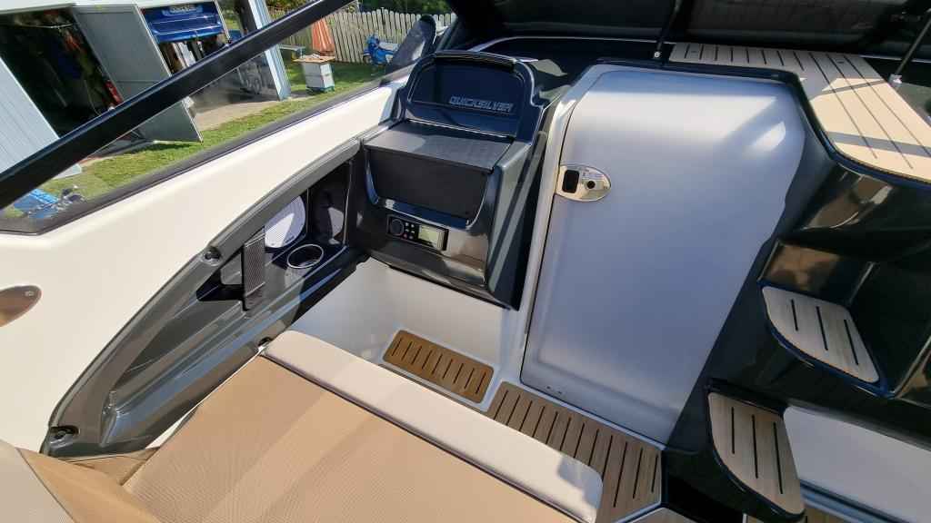 Motorboot Quicksilver Activ 755 Cruiser, bis 250PS & Trailer (NEU auf Bestellung)