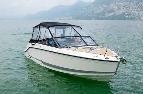 Motorboot Quicksilver Activ 675 Cruiser & Trailer (auf Bestellung)