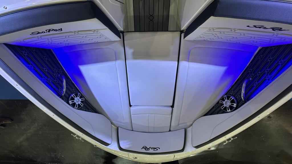 Motorboot Sea Ray SPXE 210 *HOT SUMMER SALE*