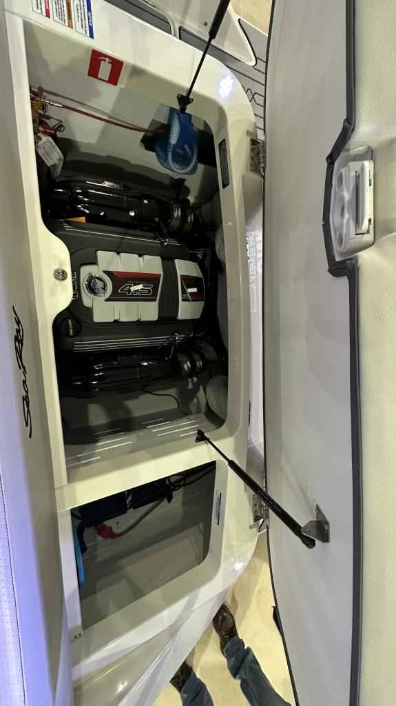 Motorboot Sea Ray SPXE 210 *HOT SUMMER SALE*