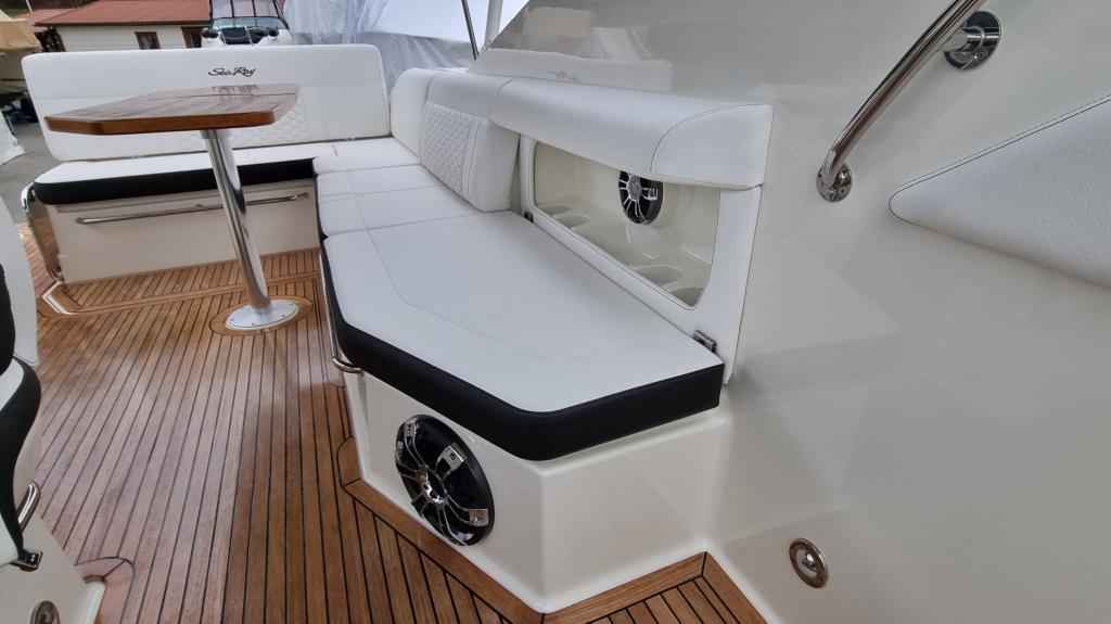 Motorboot Sea Ray Sundancer (DAE) 290 / TOP Zustand / Bodensee