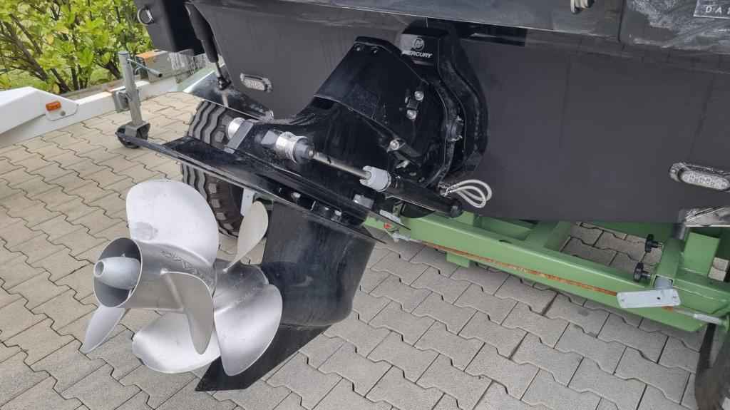 Motorboot Sea Ray Sundancer (DAE) 290 / TOP Zustand / Bodensee