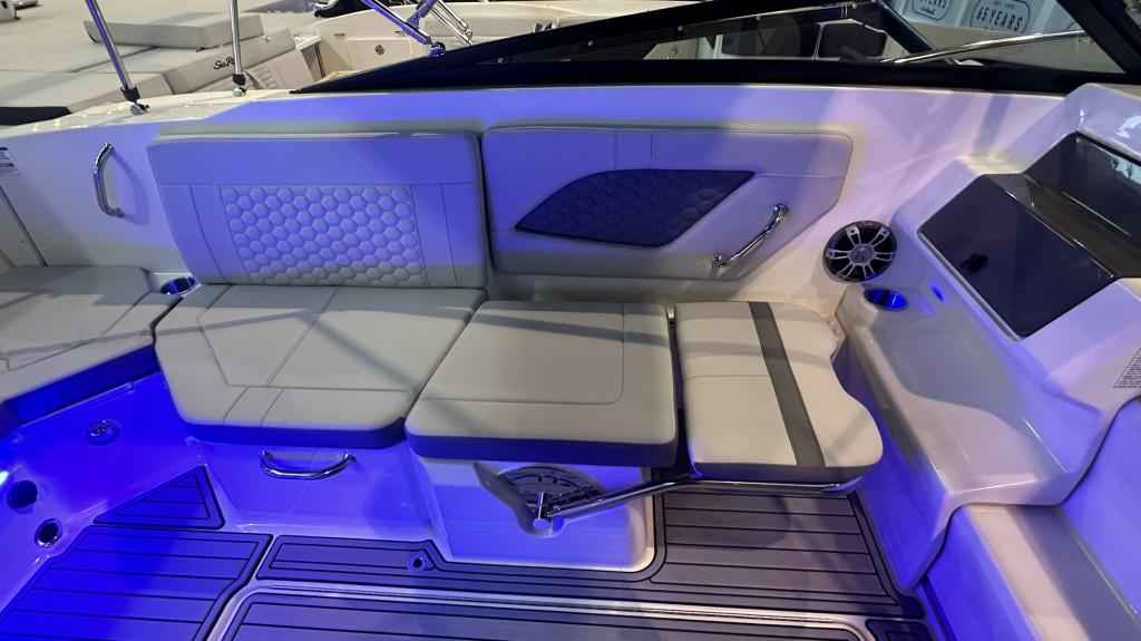 Motorboot Sea Ray Sunsport (SSE) 230 (Lagerboot) *HOT SUMMER SALE*