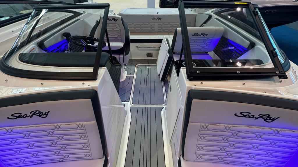 Motorboot Sea Ray SPXE 190 (Lagerboot) *HOT SUMMER SALE*
