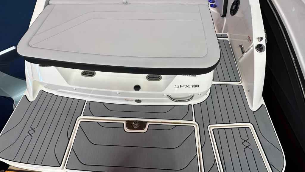 Motorboot Sea Ray SPXE 190 (Lagerboot) *HOT SUMMER SALE*