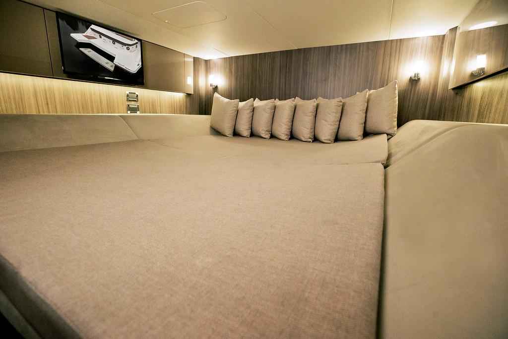 Motorboot Sea Ray SLX 400 ENTERTAINER (NEU auf Bestellung)