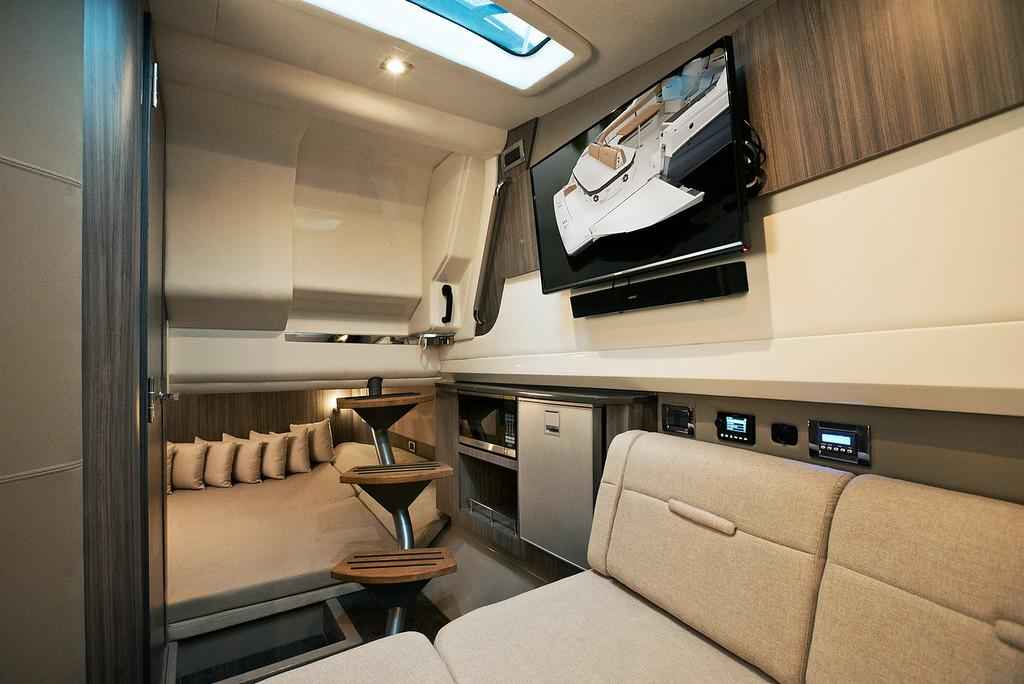 Motorboot Sea Ray SLX 400 ENTERTAINER (NEU auf Bestellung)