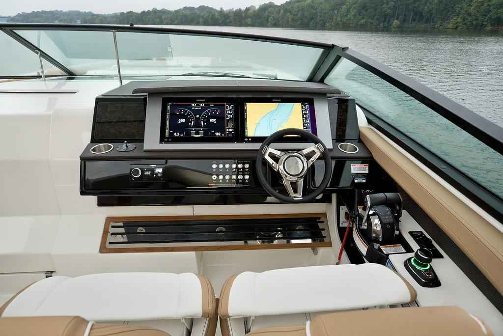 Motorboot Sea Ray SLX 400 ENTERTAINER (NEU auf Bestellung)